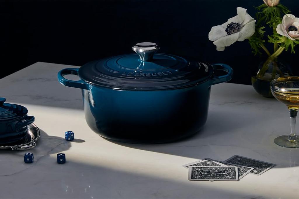 Литая эмалированная кастрюля Le Creuset Signature Cocotte Ronde 20 см Nuit Navy, совместимая с газовой духовкой IH, японская [Авторизованный продукт]