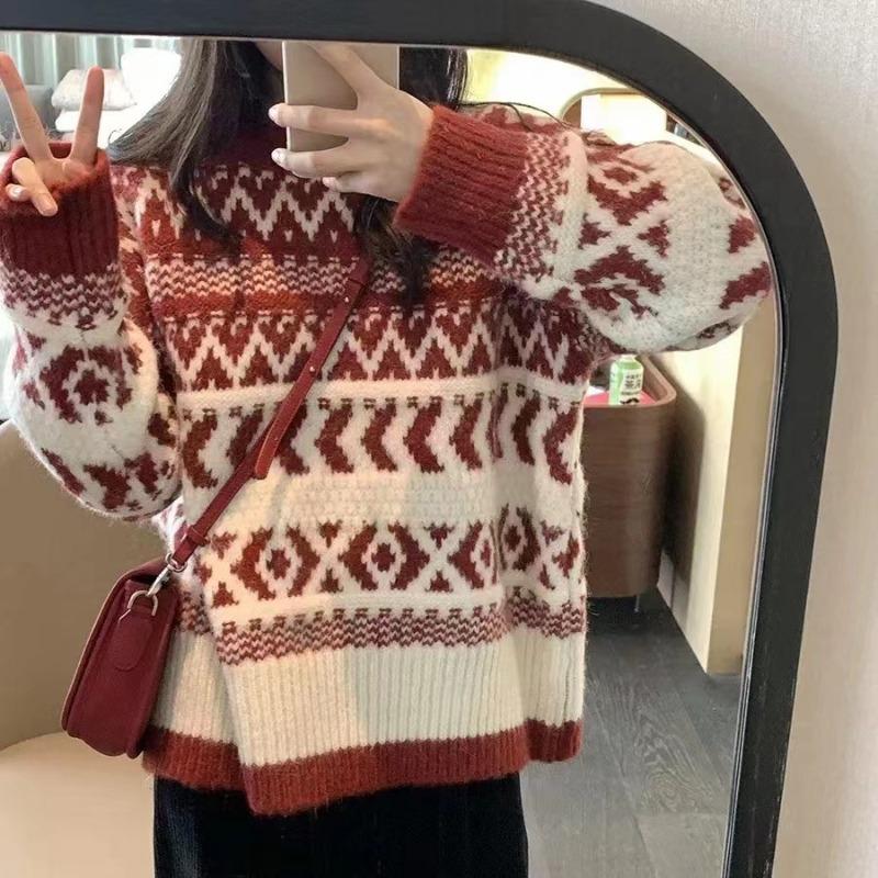 New Red Sweater Women's Autumn and Winter Wear Thickened Lazy Christmas Style Design Retro Feeling Loose Soft Waxy Knitted Sweater