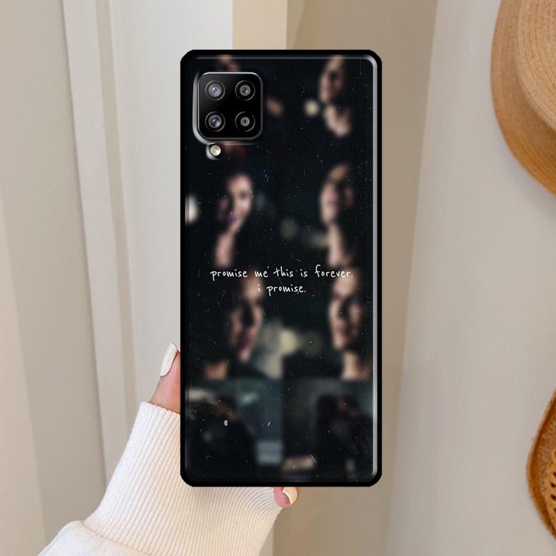 Чехол Stefan And Damon The Vampire Diaries для Samsung Galaxy A06 A05 A16 A26 A36 A56 A33 A32 A52 A15 A53 A13 A34 A54 A14 A35 A55