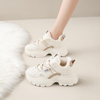 Папины кроссовки женские ins зима новые на толстой подошве спортивные универсальные, легкие для увеличения роста и для отдыха