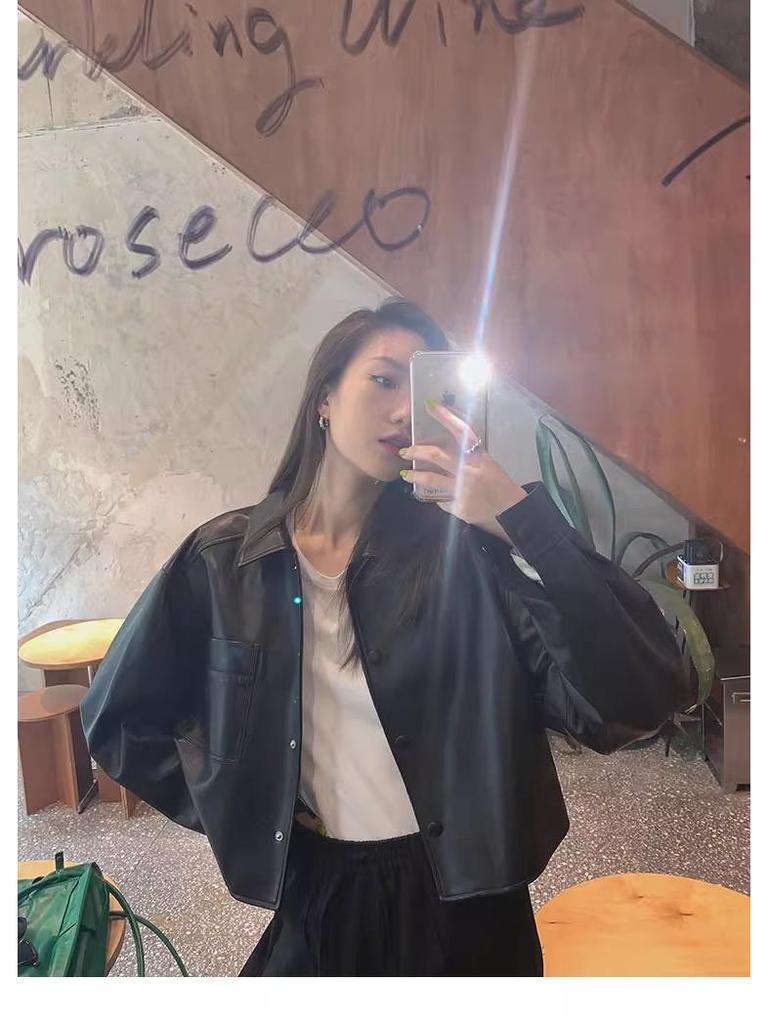 Trendy Women's Hong Kong-Style PU Leather Motorcycle Jacket - Chic, Versatile Outerwear for Spring, Autumn, Winter.