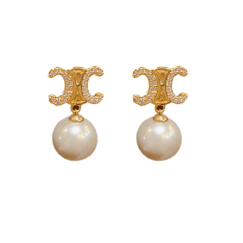 Серьги с французским ретро-жемчугом: Игла из серебра S925, Высококлассный элегантный дизайн