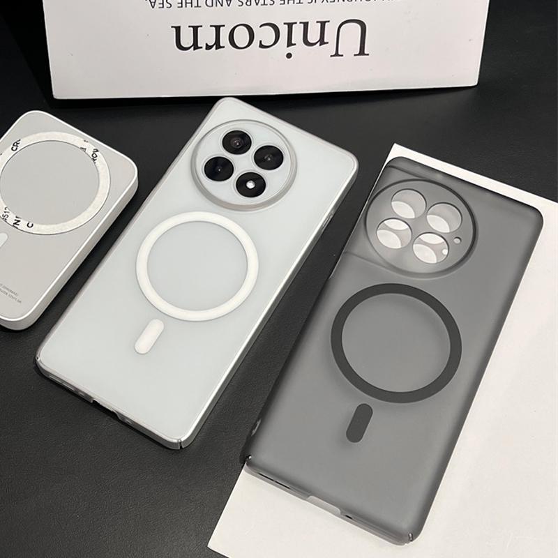 Матовый полупрозрачный чехол с магнитом для беспроводной зарядки MagSafe для OnePlus 13 12 11 10 9 8 7 ACE 2 3 5 Pro Nord 2 3 4 Lite