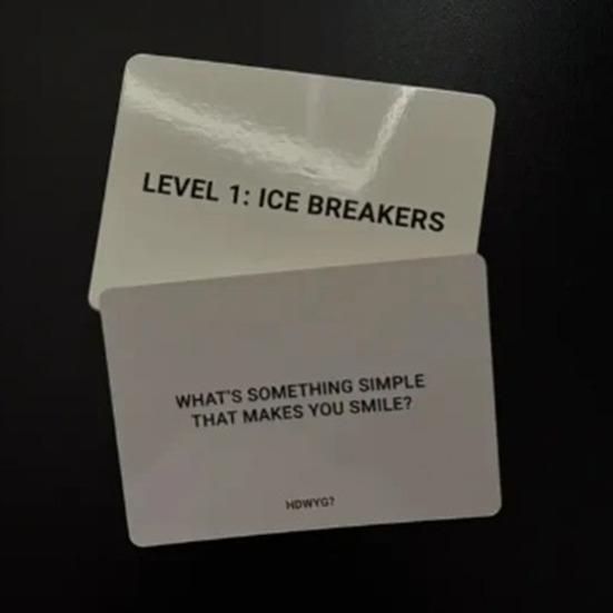 Насколько глубоко вы готовы погрузиться? Вопросы для карточной игры, которые укрепят связь с помощью 99 содержательных карточек для разговора для пар