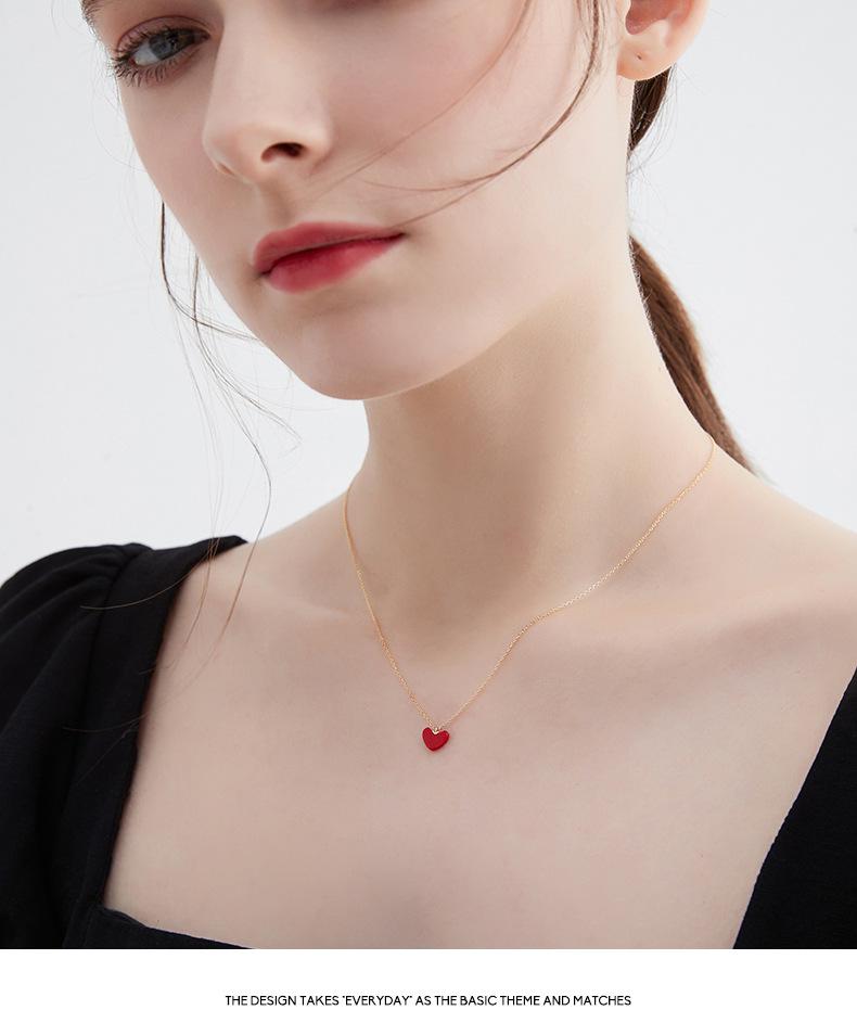 Колье из серебра 925 пробы с красным кораллом и позолоченной 14-каратным золотом подвеской в форме сердца - Женские летние украшения класса люкс, Не тускнеющие