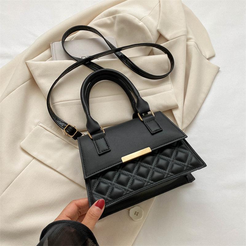 Ретро однотонная модная сумка с вышивкой бриллиантовой нитью 2025 лето корейская версия универсальная повседневная сумка сумка на одно плечо сумка-мессенджер тренд