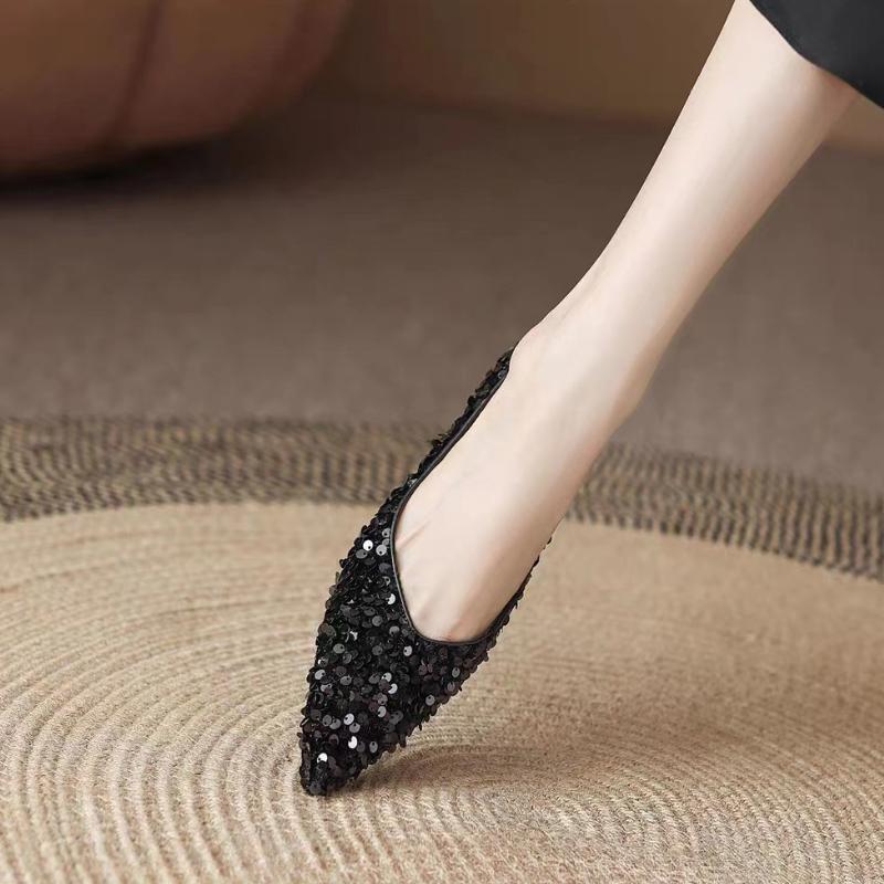 Модные дизайнерские туфли с пайетками 2025 Весна Новый стиль Модные туфли-лоферы с круглым носком Нескользящие на плоской подошве Повседневные Удобные С мелким вырезом Женские