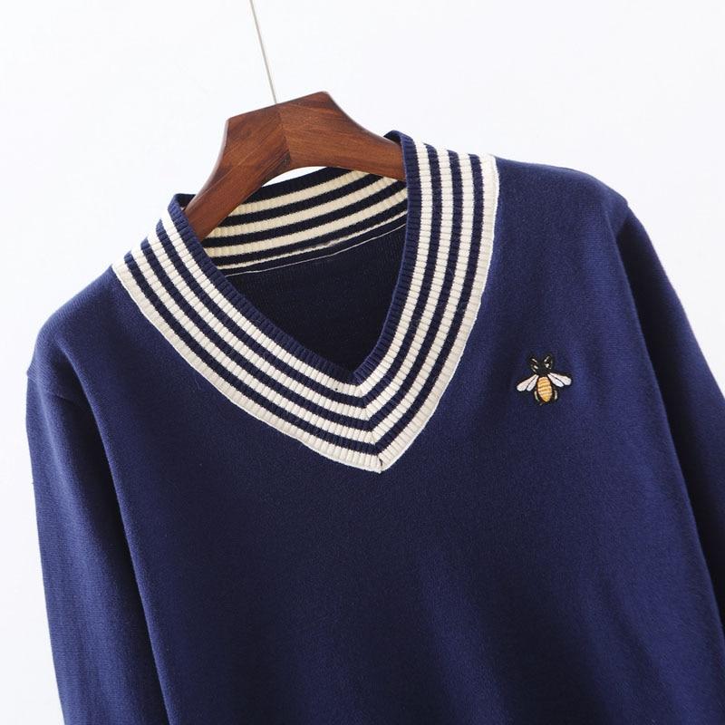 Женский свитер с вышивкой пчелы в европейском стиле на весну и осень C-019