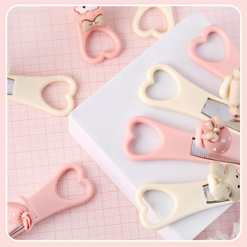Кусачки для ногтей с рисунком «Любовь», милые мини-щипцы для ногтей, бытовые складные кусачки для ногтей с защитой от брызг, маникюрные кусачки для ногтей
