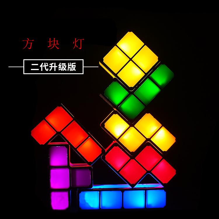 Красочные квадратные лампы Креативный светодиодный накладной светящийся конструктор Настольная лампа Ночной светильник для спальни Освещение для окон отеля