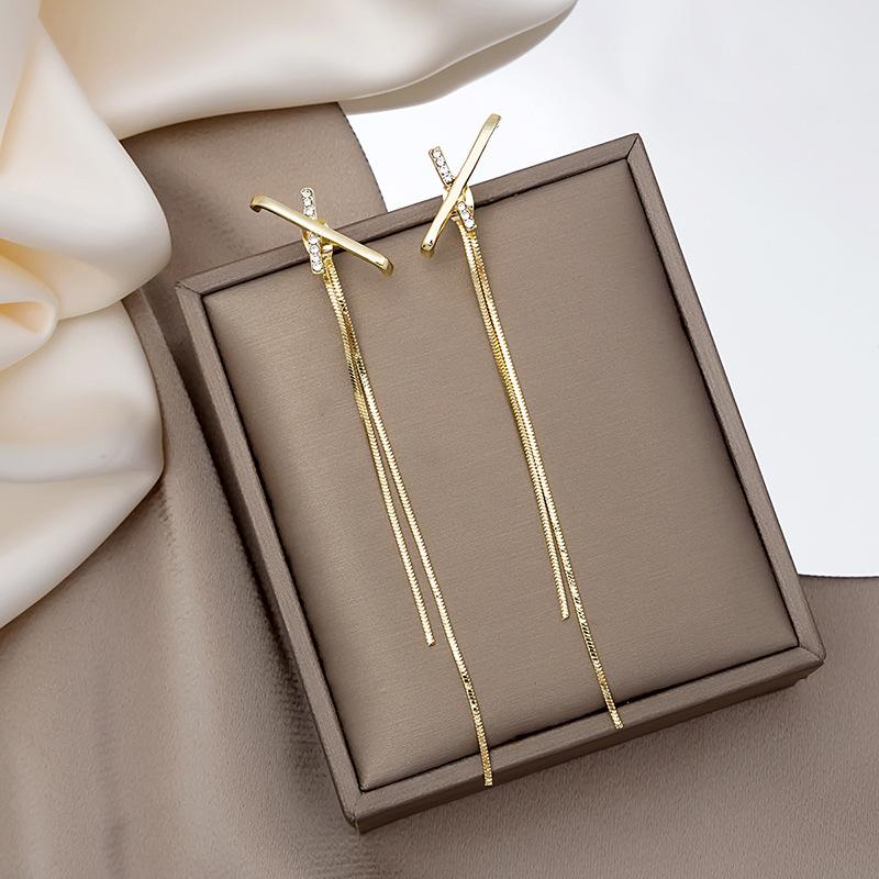 Tassel Earrings Diamond Butterfly Flower Pearl Stud Earrings Temperament Fashion Long Thin Earrings
