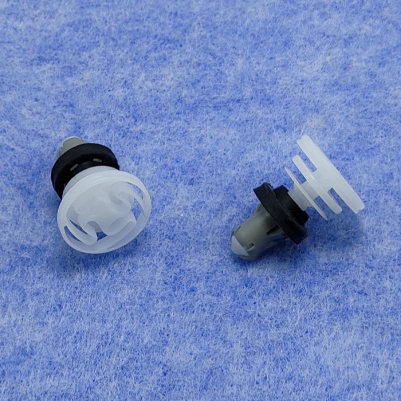 Клипса-защелка для дверной панели Tesla Model 3/Y