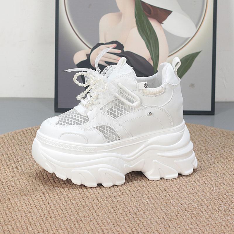 Мода 11 см Воздушная сетка Микрофибра Кожа Высокий бренд Удобные Массивные Кроссовки Шнуровка Обувь Сандалии Женщины Платформа Танкетка Мода Лето
