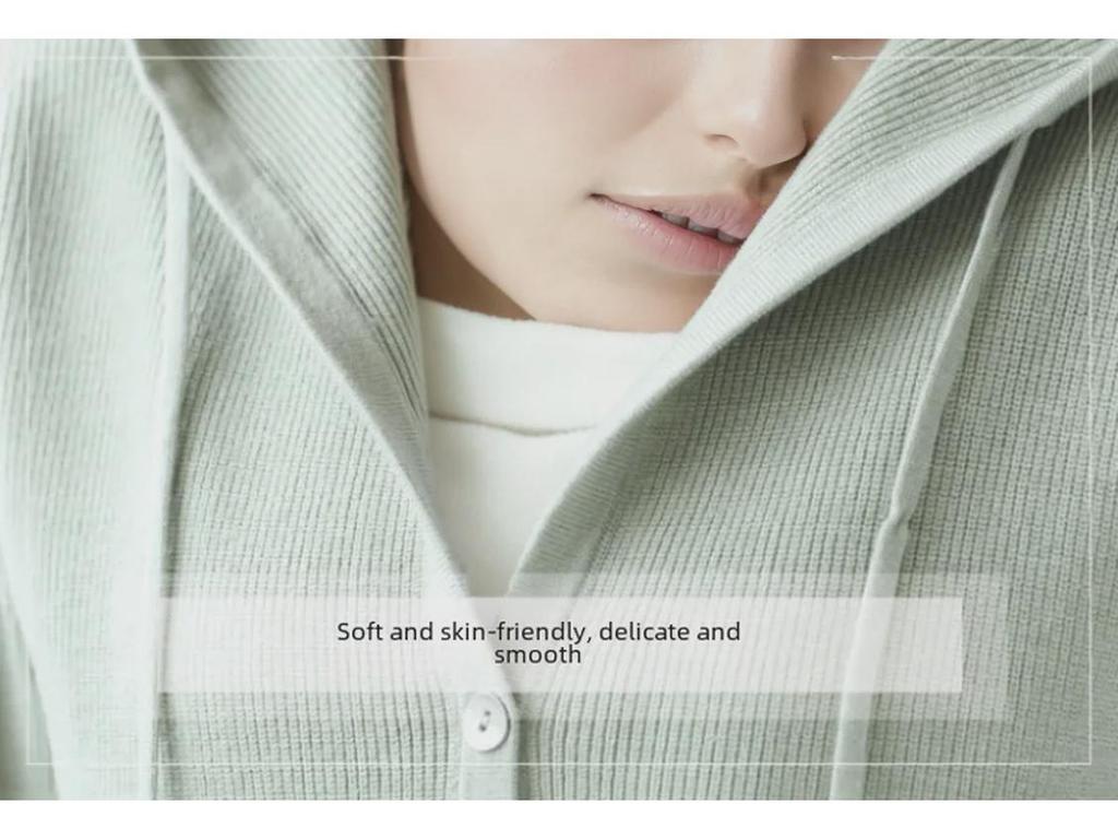 Женский вязаный кардиган с капюшоном — короткий и свободный для ранней весны/осени 2024 г.