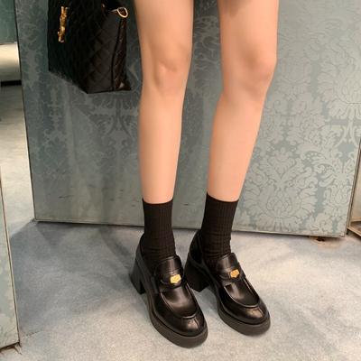 ~ Заметки Уолл-стрит~ Круглый носок Маленькая золотая монета Декоративный Толстая подошва Толстый каблук Мода