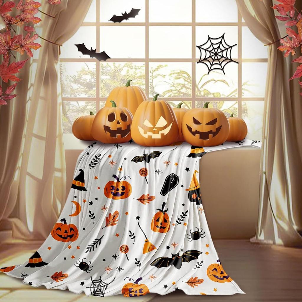 Halloween Themed Throw Blanket Soft Flannel Fabric for Family Gatherings Outdoor Activity Machine Washable Polyester