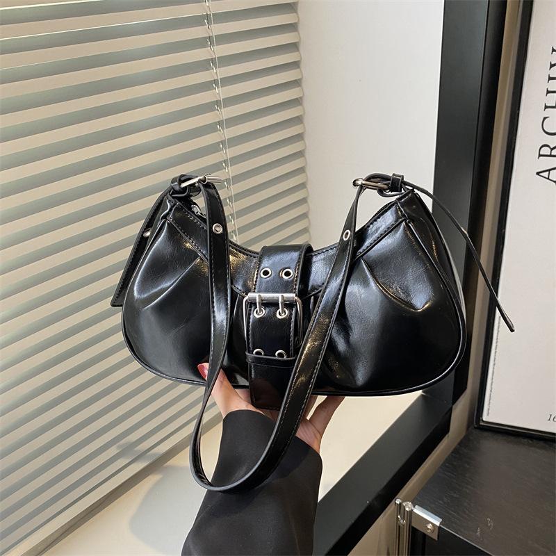 High-value Fashionable Underarm Bag Women's New Simple Casual Underarm Bag Niche Design Women's Bag
