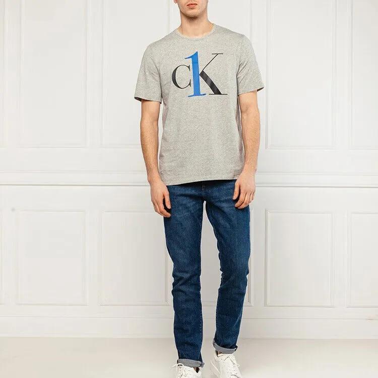 Calvin Klein T-Shirts Men's Gray Crew Neck Moderate Straight Fit (Unisex) T-Shirts 000NM1903E YG4