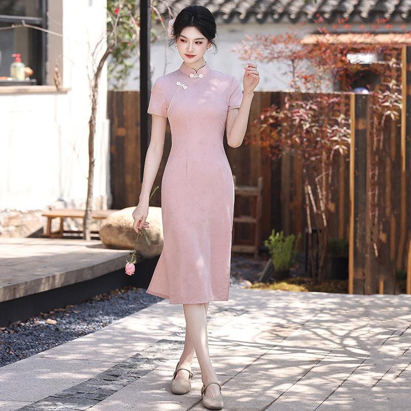 Pink Modern Chinese Style Qipao Dress Women 2026 Lightweight Silk-Linen Blend Long Cheongsam With Stand Collar Side