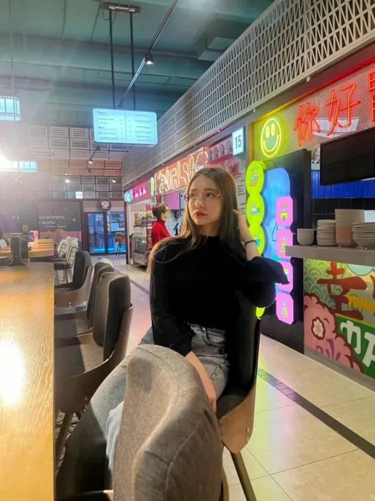 Укороченный топ с длинным рукавом Phumee с воротником-стойкой и рукавами-клеш, рубчатой вязки A1814