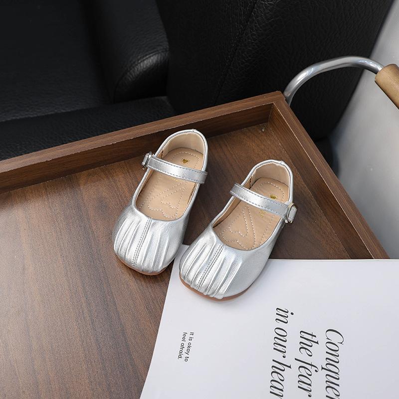 Simple Little Girl Leather Shoes Solid Color Pleated Children's Flats Fashion Versatile Kids Causal Walking Shoes Spring Autumn