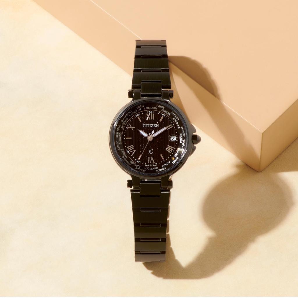 Женские радиоуправляемые часы Citizen xC Eco-Drive, водонепроницаемые, лимитированная серия, черные, модель EC1016-51E.