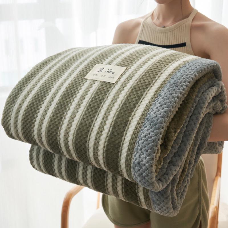 Doudou Coral Velvet Sofa and Bed Blanket