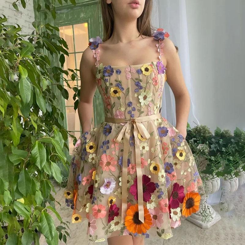Women's Summer Three-dimensional Flower Embroidery Wrap Hip Sexy Dresses