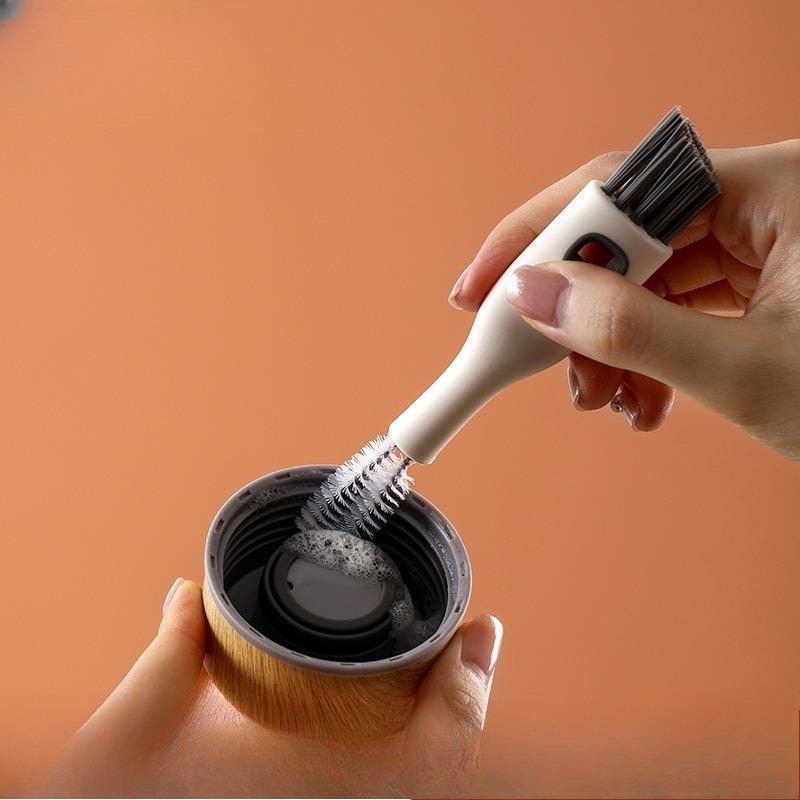 Чашечная щетка очищает и удаляет пятна без слепых зон. Это щетка для чистки щелей два в одном, специально разработанная для очистки крышек и чашек.