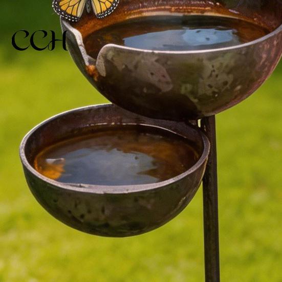 Frost Resistant Garden Stake Metal Bird Bath Rustic Vintage Rain Catcher with 3-Tiered Balcony And Feeder Bowls Outdoor Bee Watering Station