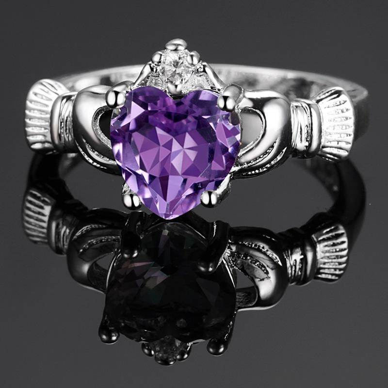 Серебряное кольцо с сердцем, модное креативное кольцо с кристаллом и бриллиантом, держащее в руках кольцо любви