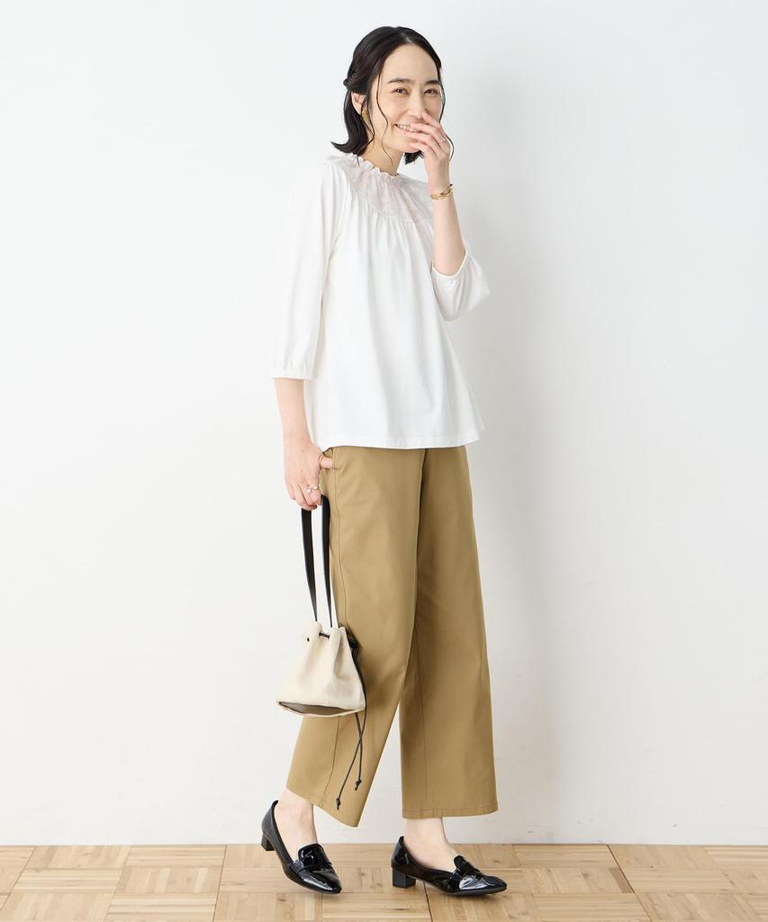 DECOY Shirred Collar Docking White Pullover, Women's, 491223,