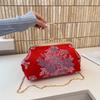 Новая женская вышитая сумка Маленькая металлическая цепочка Сумка через плечо Цветочная сумка-кроссбоди Женская сумка Этнический стиль Сумка-ракушка