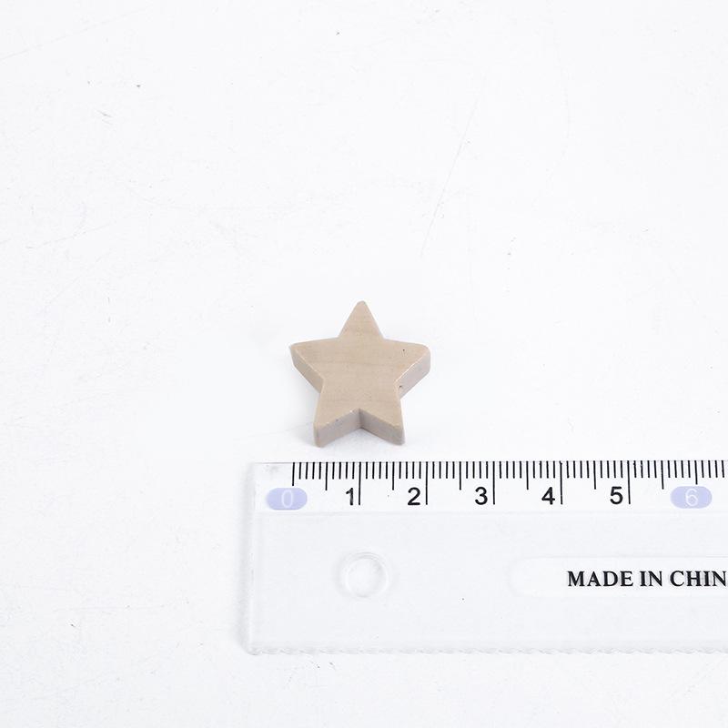 About 50Pcs 1.9cm Romantic Style Wood Star Chipboard Wooden Home Decor DIY Party Scrapbooking Creative Handmade Beaded Jewelry