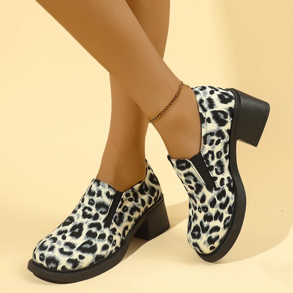 Весна 2025 Женские туфли на высоком каблуке Леопардовые лоферы Большой размер 36-42 Туфли-лодочки слипоны на толстом квадратном каблуке Женские готические туфли на толстой подошве