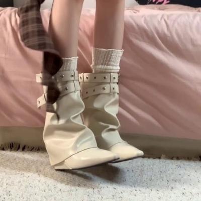 Темпераментные ботильоны на танкетке с острым носком, женские новые, с узким ремешком и пряжкой, короткие ботинки в стиле французской Spice Girl