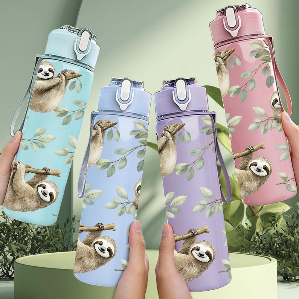1PC Two Sloth Animal Cartoon Print 750ml Color Plastic Sports Water Bottle Leakproof Flip Straw Lid Suitable for Sports Office Home Use