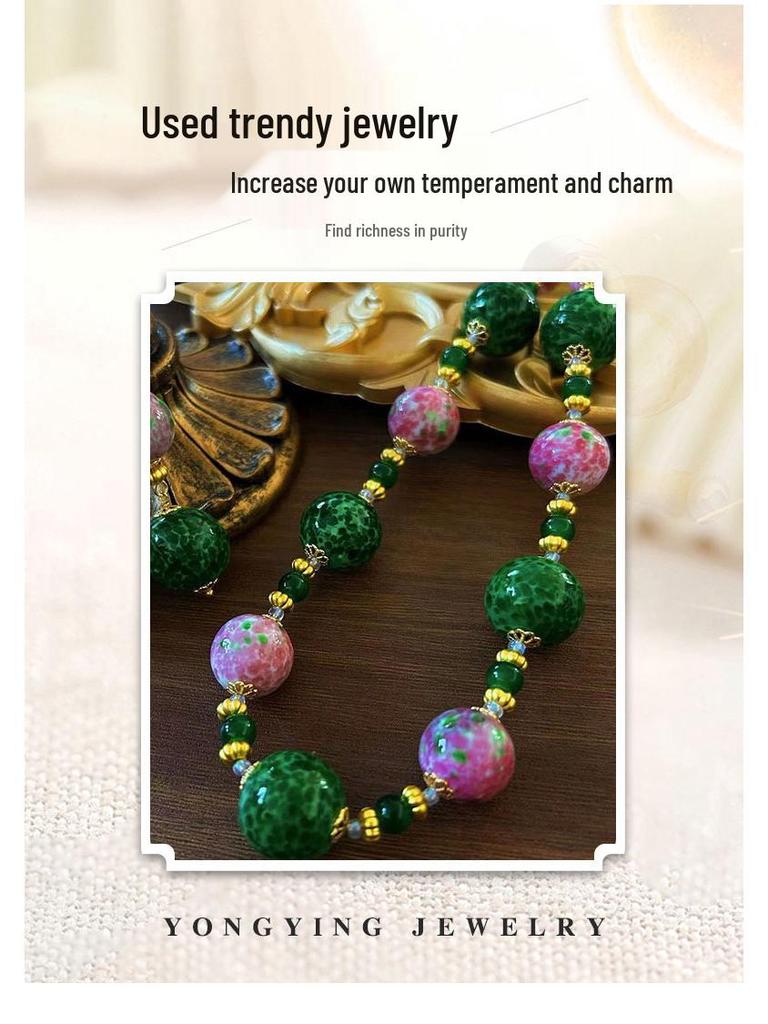 Винтажный набор колье и серег в стиле ретро середины века из розового опалового стекла