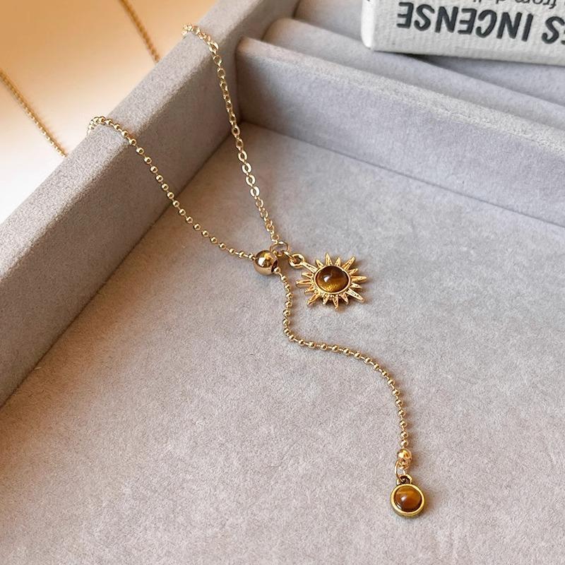 New Long Sunflower Tiger Eye Stone Pendant Necklace for Womens Accessories Sweater Chain Light Luxury Jewelry Gifts