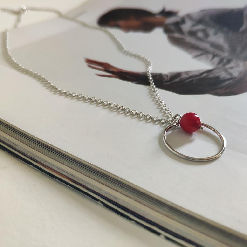 Серебряное колье с кораллом, вес изделия 2,85 гр (2145622)