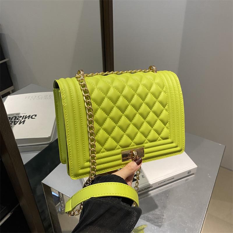 Fashionable Trend Chain Lock New Diamond Indentation Women's Korean Version Simple Crossbody Single Shoulder Small Square Bag Trendy