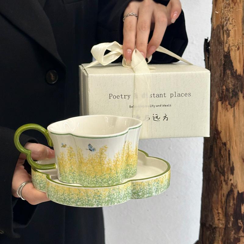 Керамическая кофейная чашка и блюдце в стиле французского ретро, изысканная, высококлассная, в стиле легкой роскоши, подарочная коробка, сувенир