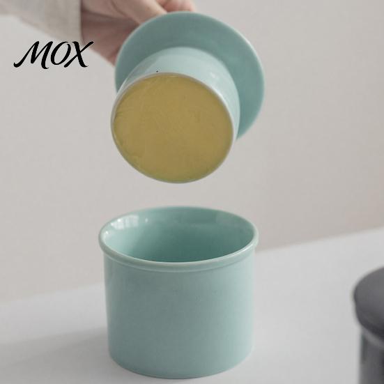 Minimalist Kitchen Decor Ceramic Butter Crock with Lid, Bell Shaped Dish, Sealed Countertop Food Storage Container Keeper, Jar for Fresh Soft