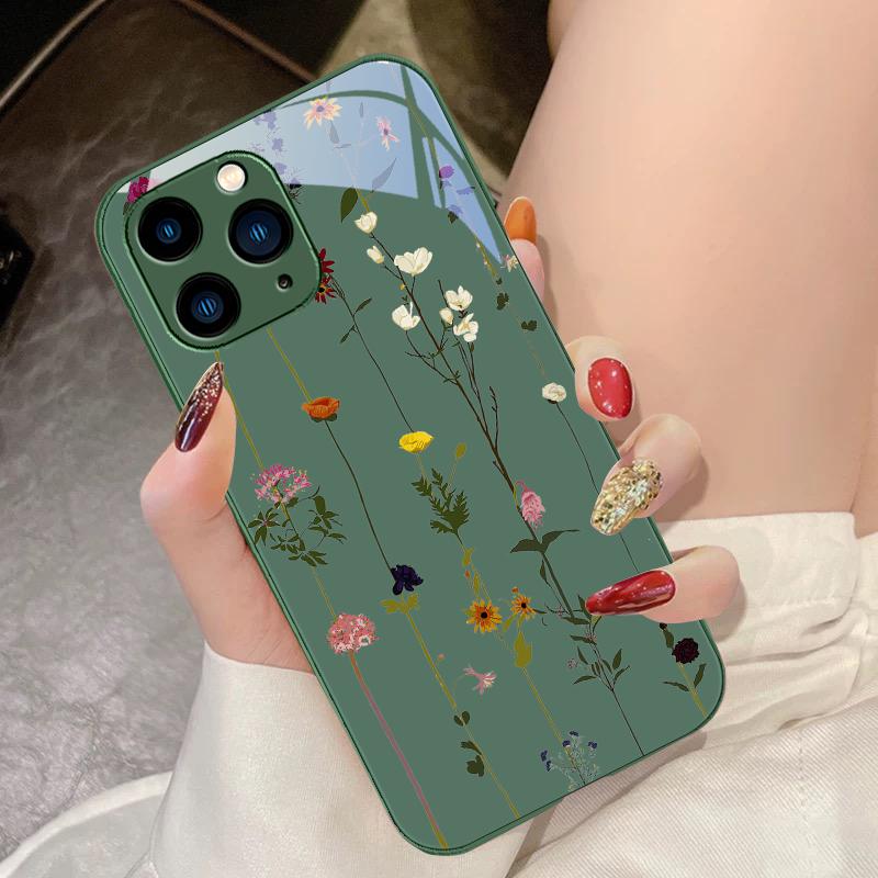 Зеленый чехол из закаленного стекла для телефона для iPhone 15 Pro 14 13 12 Mini 11 XS Max XR 7 8 Plu SE 2020 2022 Весенняя легкая лоза мелкий цветок