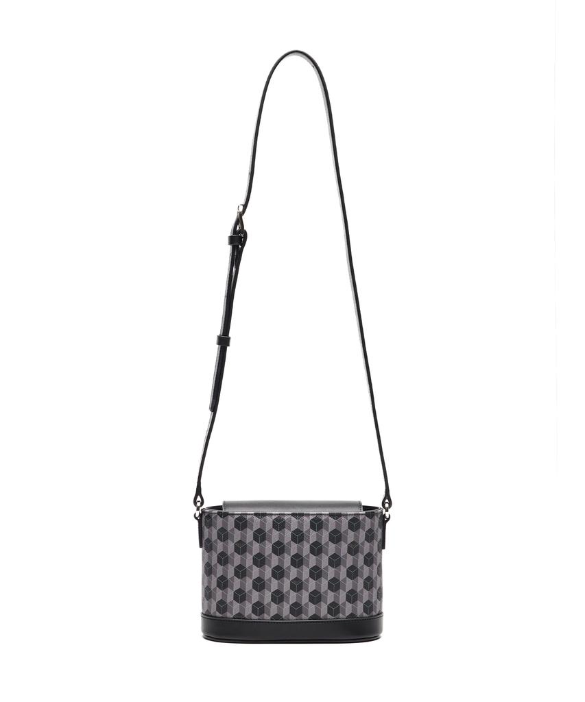 Undei Fanny Bucket Black