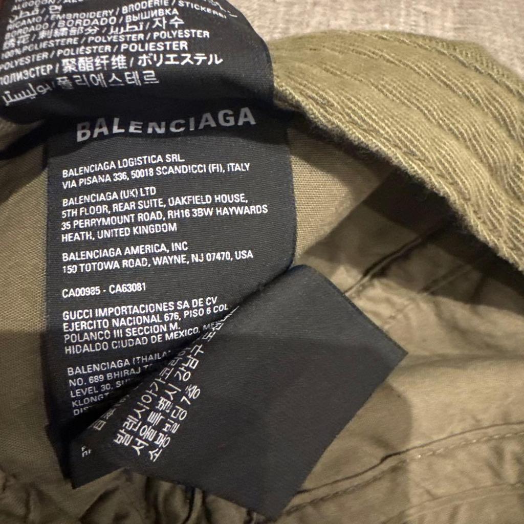 Б/у оливковая кепка BALENCIAGA