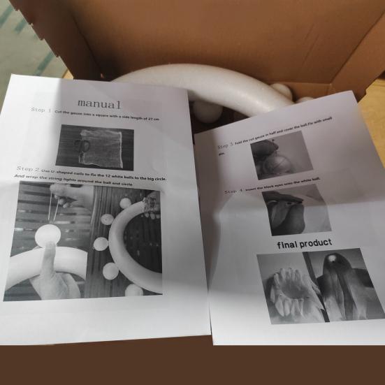 Хэллоуинский венок с привидениями 12 маленьких светящихся белых привидений Венок Подвесное украшение на входную дверь для праздника Внутренний Наружный Настенный декор