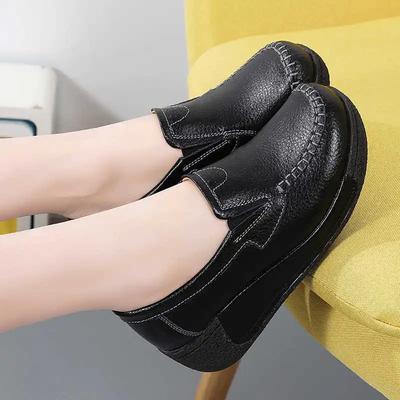 Женская обувь – Кроссовки