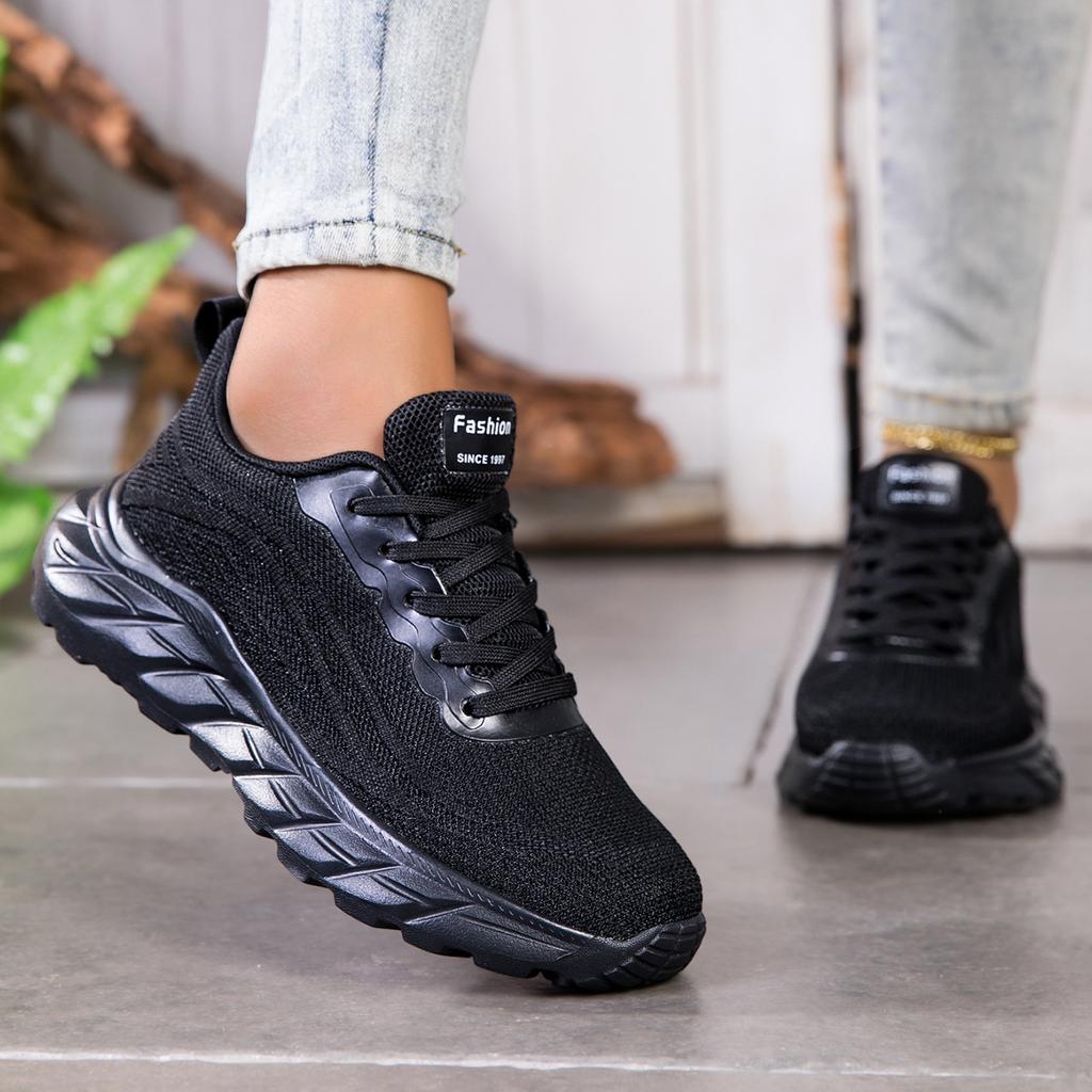 Новые спортивные туфли туфли повседневные туфли спортивные туфли