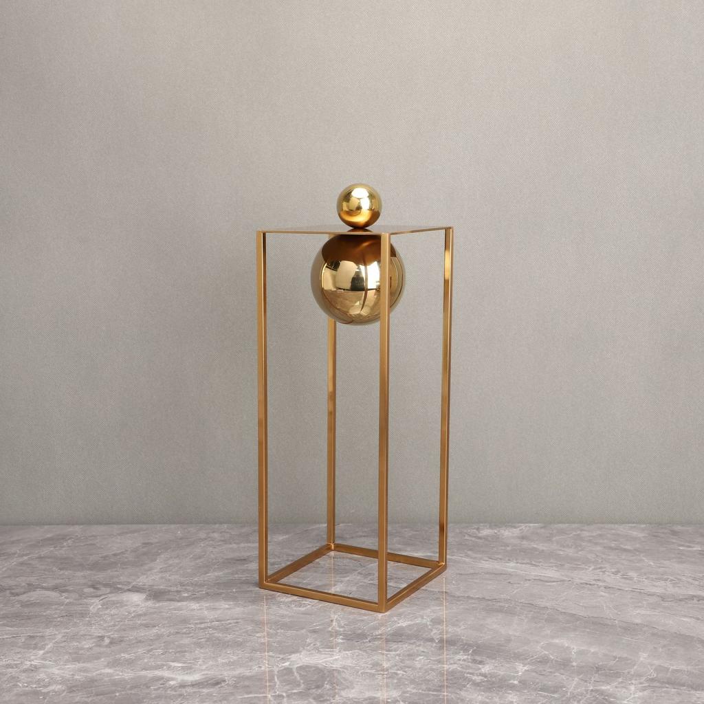 Metal Crafts Geometric Boxes Gold Frame Spherical Abstract Sculpture Metal Decorative Figurines Home Decoration Accessories